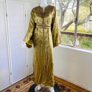 Vintage Moroccan Hand  Sewn & Embroidered Gold Silk Kaftan w/Belt.